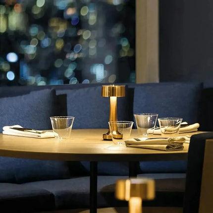 Lampara De Mesa Touch Led Recargable Usb Dorada