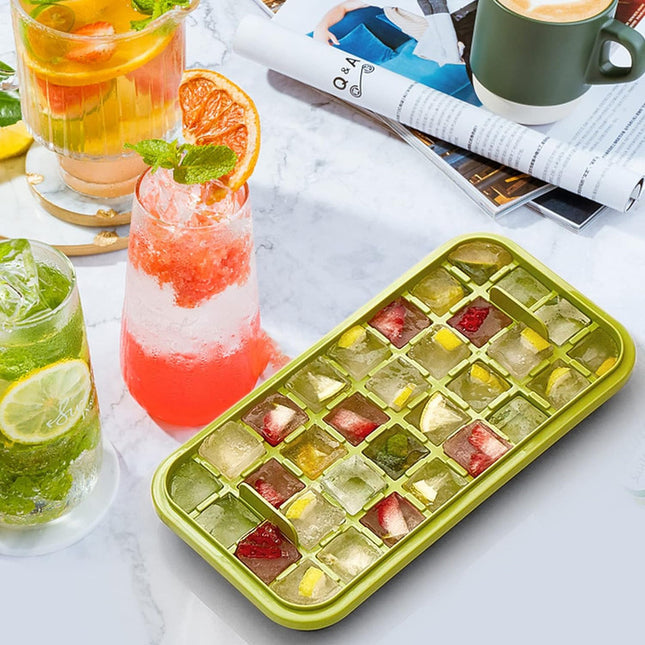 Pack De Cubeteras Para Hielo Con Tapa Y Cuchara - Verde