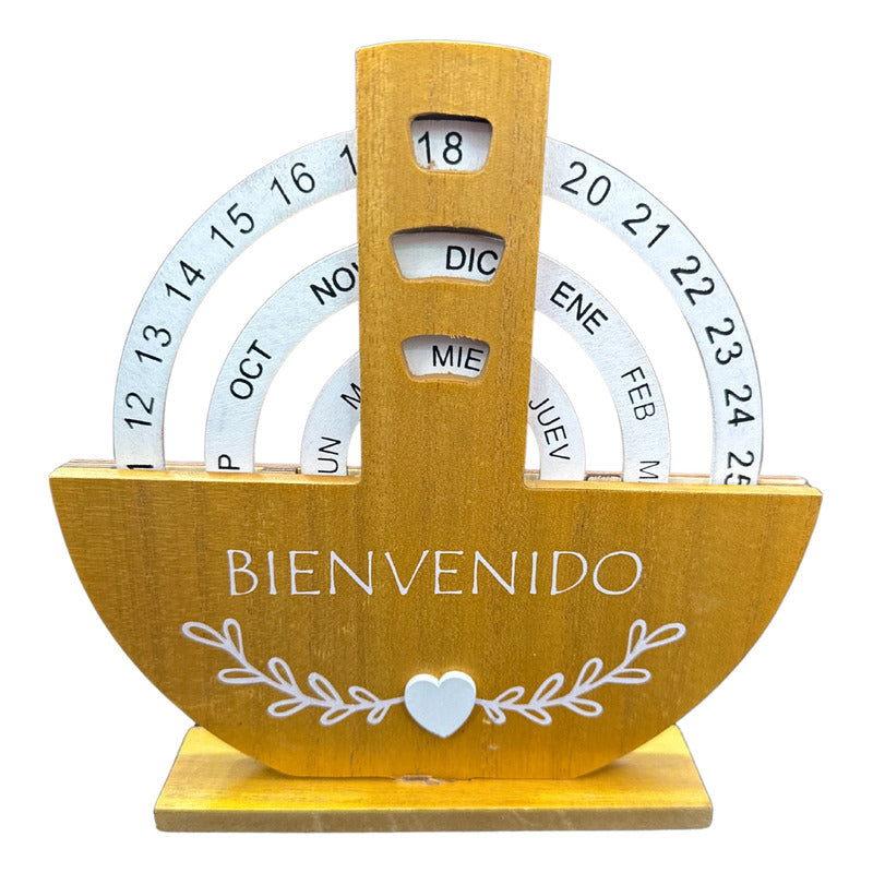Calendario De Madera Tallado A Mano Circular